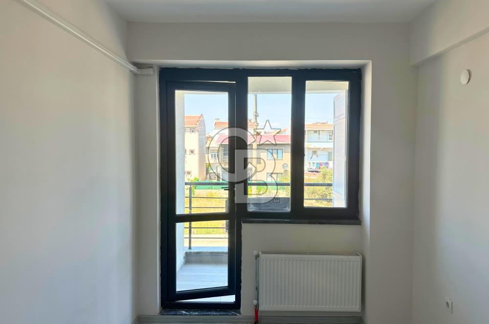 Çanakkale Lapseki Pazar Yeni Yanı Cadde Cephe Sıfır 1+1 Daire