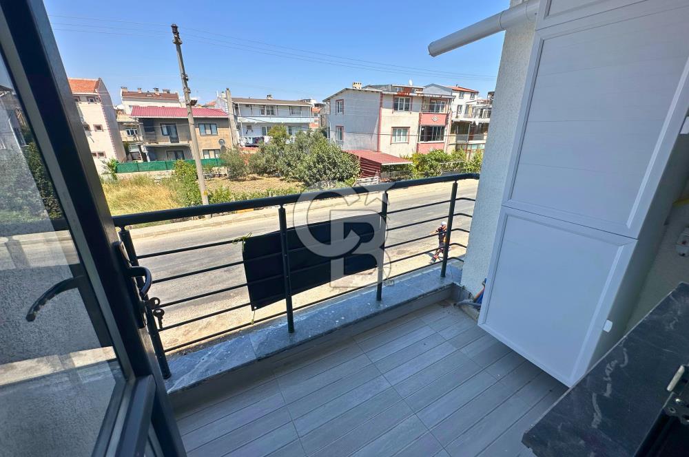 Çanakkale Lapseki Pazar Yeni Yanı Cadde Cephe Sıfır 1+1 Daire