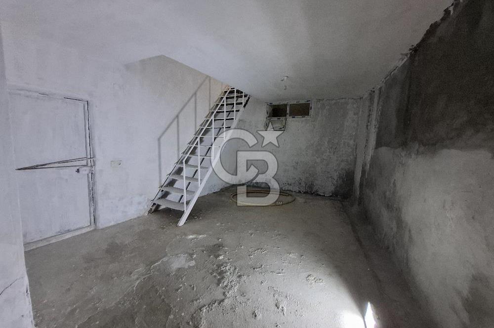 SANCAKTEPE SAFADA 160 M² DEPOLU DÜKKÂN 80M² GİRİŞ + 80M² DEPO
