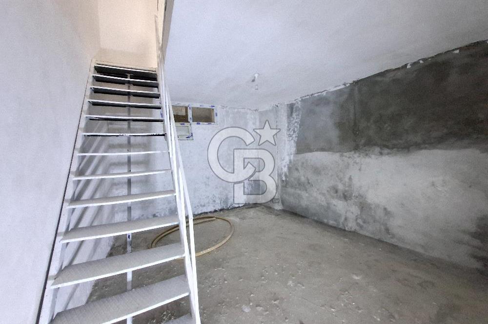 SANCAKTEPE SAFADA 160 M² DEPOLU DÜKKÂN 80M² GİRİŞ + 80M² DEPO