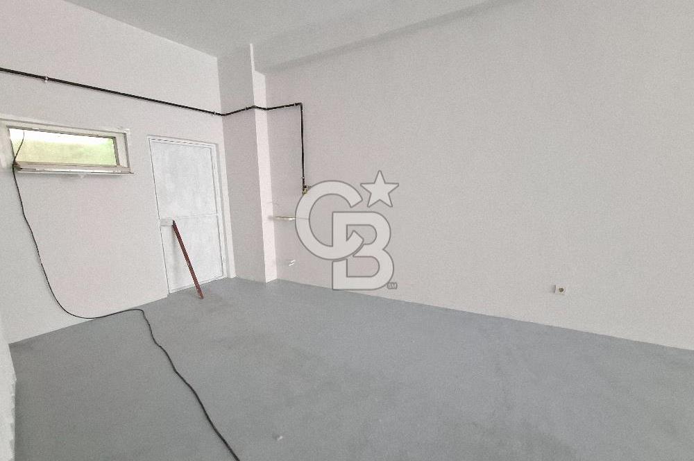 SANCAKTEPE SAFADA 160 M² DEPOLU DÜKKÂN 80M² GİRİŞ + 80M² DEPO