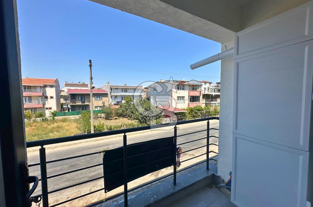 Çanakkale Lapseki Pazar Yeni Yanı Cadde Cephe Sıfır 1+1 Daire