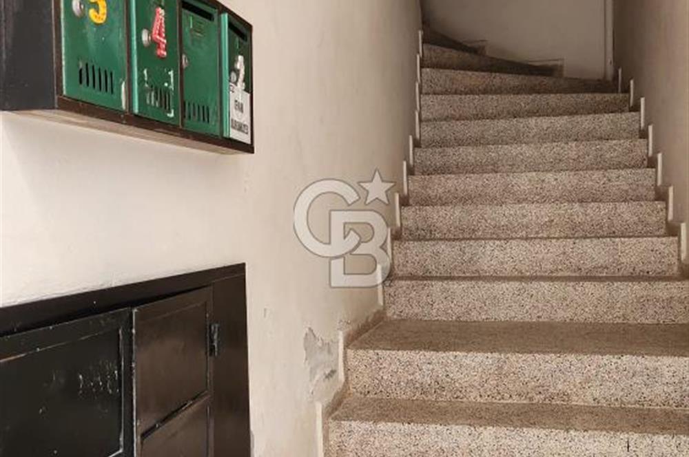CİHAT KORA LİSESİ İLE BAŞKENT HASTANESİ ARASI SATILIK 3+1 DAİRE