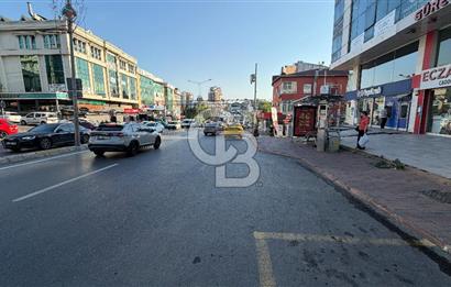 Çekmeköy Merkezde Çok Özel Dizayn 150 m2 Kiralık Eşyalı Ofis