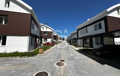 ALACAATLI KARDELENKÖY SİTESİNDE KİRALIK 6+2 LUX VILLA