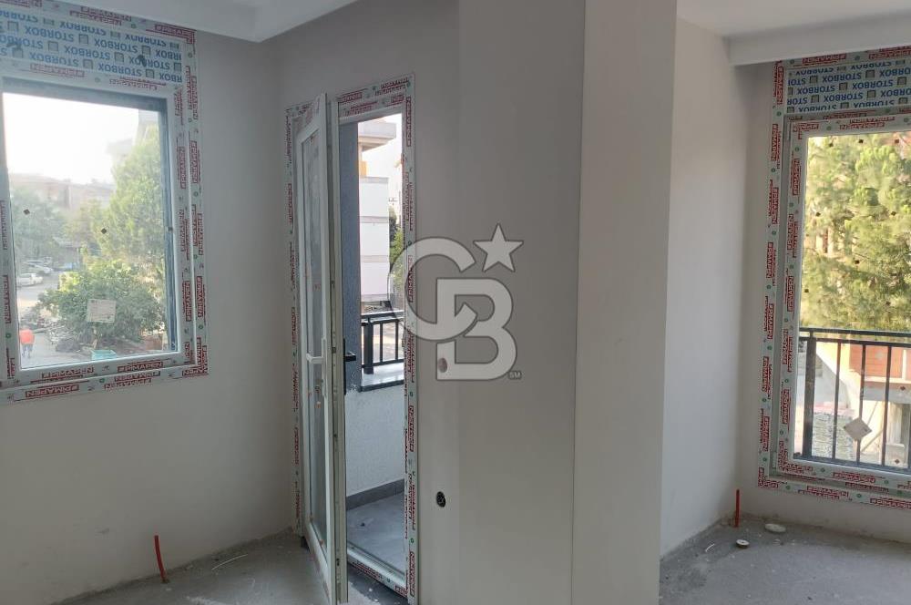 Bahçelievler Merkez'de Metroya Çok Yakın Yeni Binada Balkonlu 2+1 Satlık Daire 70 m2 
