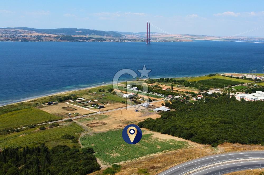 Çanakkale Lapseki Suluca'da Etrafı Orman Boğaz Manzaralı Arazi