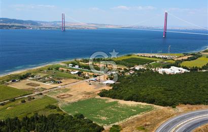 Çanakkale Lapseki Suluca'da Etrafı Orman Boğaz Manzaralı Arazi
