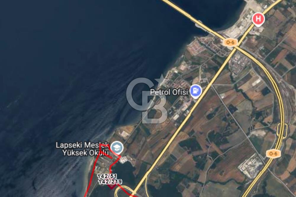 Çanakkale Lapseki Suluca'da Etrafı Orman Boğaz Manzaralı Arazi