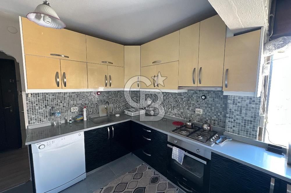 Ayvalık Ali Çetinkaya'da Deniz Manzaralı Satılık 3+1 Daire