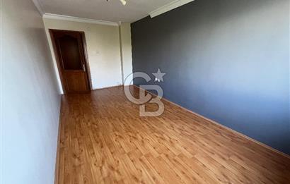 Karşıyaka Bahçelievler Mh. Kiralık Önü Açık Ferah 3+1 Daire