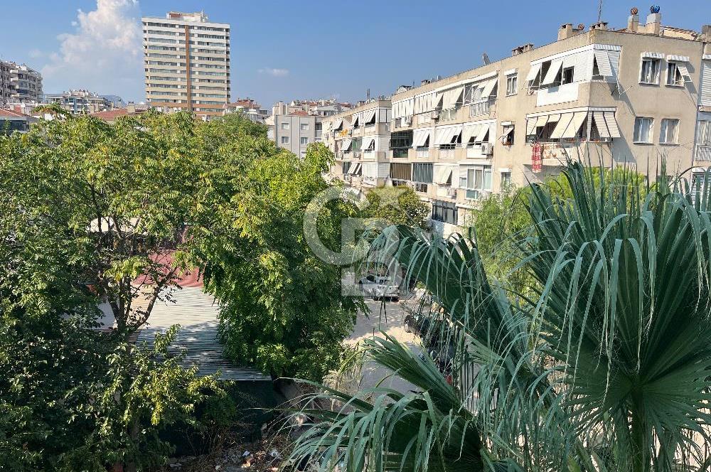 Karşıyaka Bahçelievler Mh. Kiralık Önü Açık Ferah 3+1 Daire