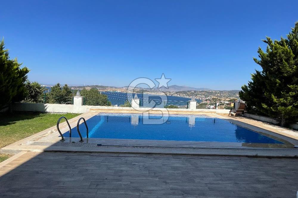 DENİZ MANZARALI | ÖZEL HAVUZLU | 330 m² ARSA İÇERİSİNDE VİLLA