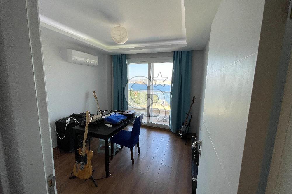 DENİZ MANZARALI | ÖZEL HAVUZLU | 330 m² ARSA İÇERİSİNDE VİLLA