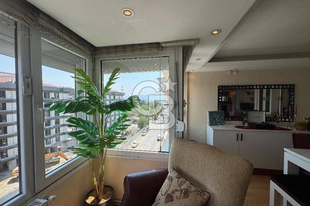 Bostanlı Sahile Yakın | 6.Kat Tek Daire | Net 145m2 | Deniz Manzaralı