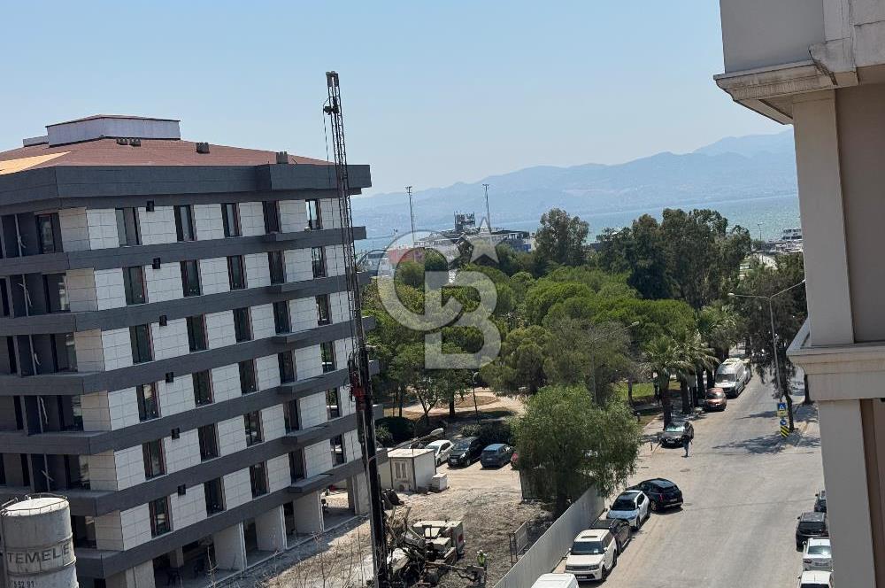 Bostanlı Sahile Yakın | 6.Kat Tek Daire | Net 145m2 | Deniz Manzaralı
