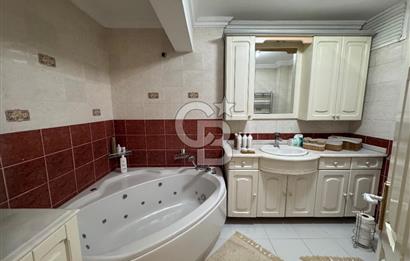 Bostanlı Sahile Yakın | 6.Kat Tek Daire | Net 145m2 | Deniz Manzaralı