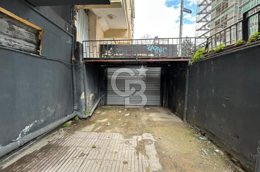 Kadıköy Ziverbey'de 200m² Tabela Değeri Yüksek Fırsat Dükkan