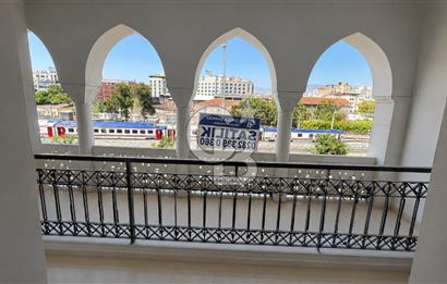 GAZİ BULVARINDA SATILIK 29 M² BALKONLU OFİS