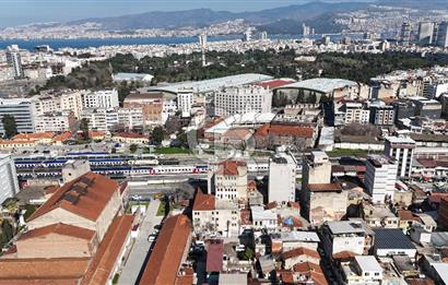 GAZİ BULVARINDA BALKONLU 32 M² SATILIK OFİS