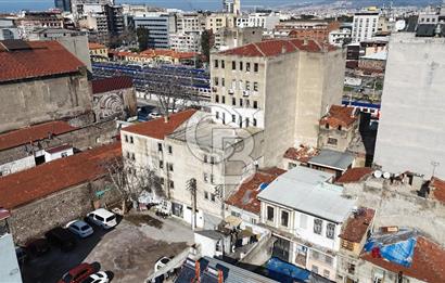 GAZİ BULVARINDA BALKONLU 32 M² SATILIK OFİS