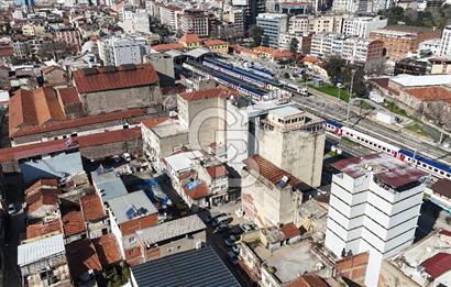 GAZİ BULVARINDA BALKONLU 29 M² SATILIK OFİS