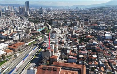 GAZİ BULVARINDA BALKONLU 32 M² SATILIK OFİS