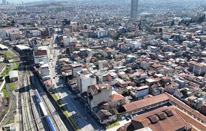 GAZİ BULVARINDA BALKONLU 28 M² KİRALIK OFİS