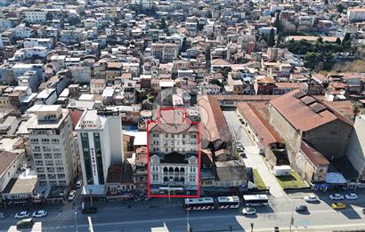 GAZİ BULVARINDA BALKONLU 26 M² SATILIK OFİS