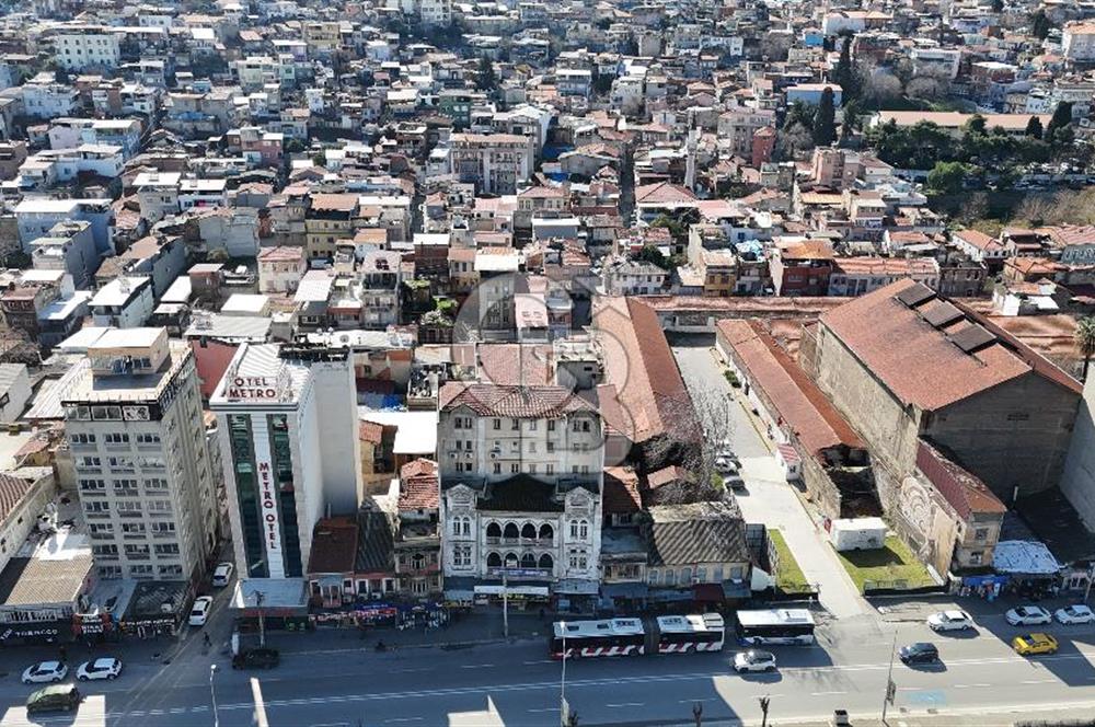 GAZİ BULVARINDA BALKONLU 29 M² SATILIK OFİS
