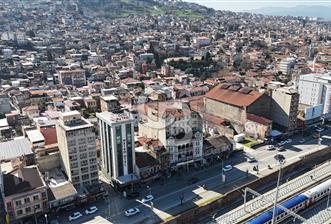 GAZİ BULVARINDA BALKONLU 20 M² SATILIK OFİS - 7 - 366747