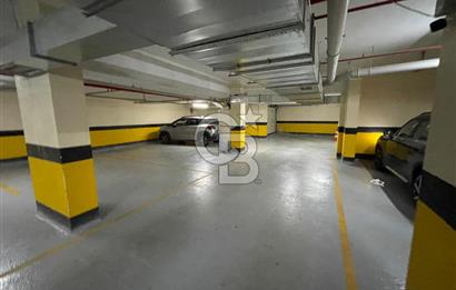 BEYLİKDÜZÜ GÜRPINARDA GENÇ BİNADA OTOPARKLI SATILIK 2+1