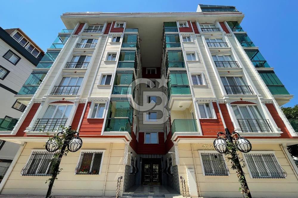 BEYLİKDÜZÜ GÜRPINARDA GENÇ BİNADA OTOPARKLI SATILIK 2+1