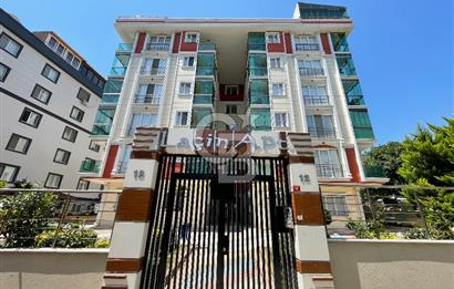 BEYLİKDÜZÜ GÜRPINARDA GENÇ BİNADA OTOPARKLI SATILIK 2+1