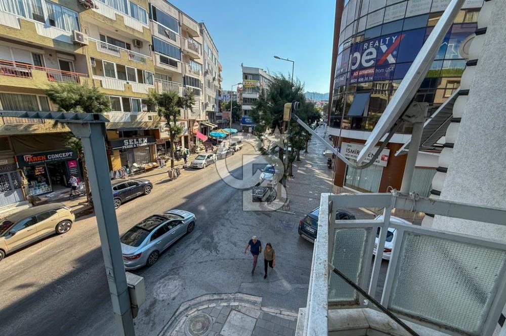 Gaziemir Önder Cad. Üzeri 3+1 Asansörlü, Otoparklı Kiralık Daire