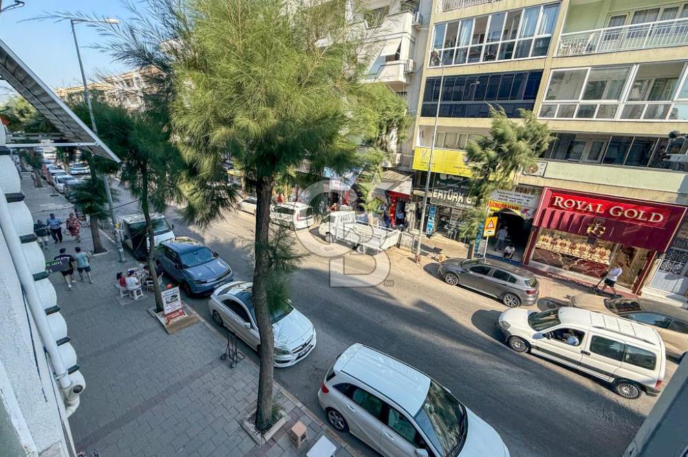 Gaziemir Önder Cad. Üzeri 3+1 Asansörlü, Otoparklı Kiralık Daire