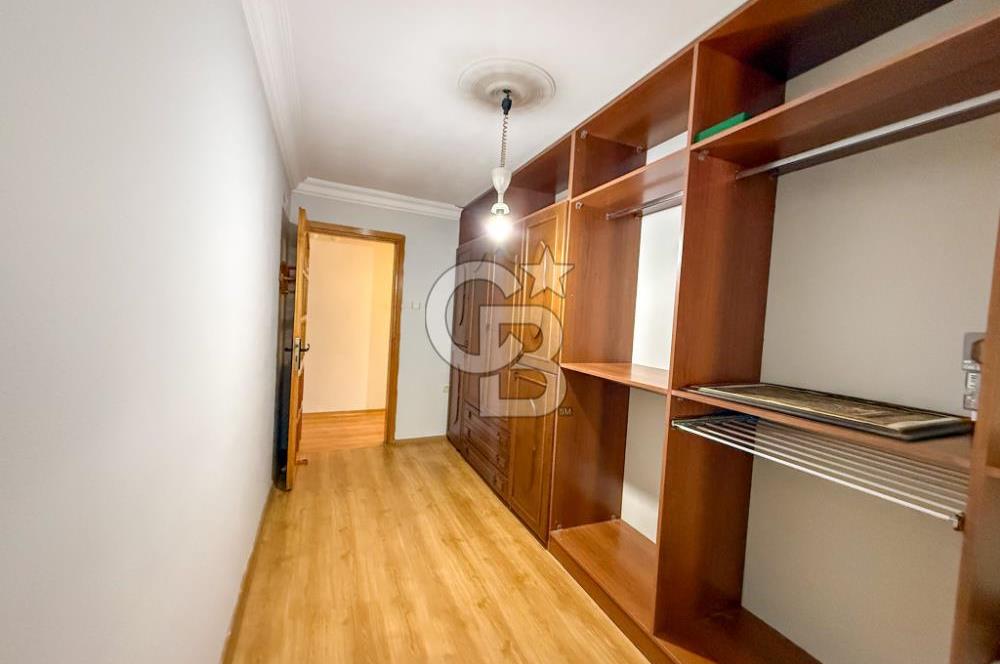 Gaziemir Önder Cad. Üzeri 3+1 Asansörlü, Otoparklı Kiralık Daire