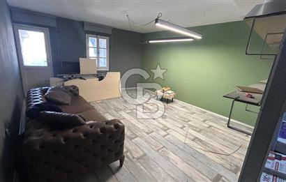 GAZİ BULVARINDA SATILIK 29 M² BALKONLU OFİS