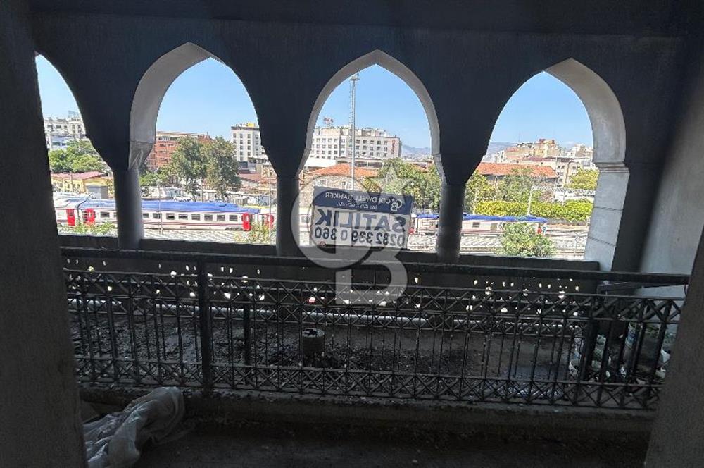 GAZİ BULVARINDA SATILIK 29 M² BALKONLU OFİS