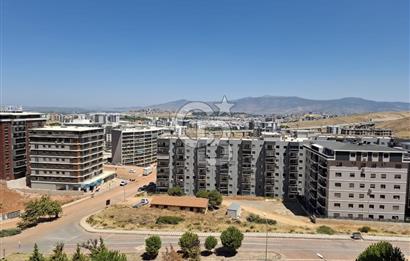 MENEMEN GAZİ MAH. TOKİ EVLERİNDE CB İYA'DAN 1+1 SATILIK DAİRE