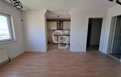 MENEMEN GAZİ MAH. TOKİ EVLERİNDE CB İYA'DAN 1+1 SATILIK DAİRE