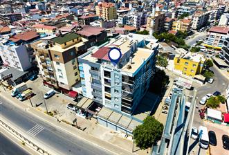Kuşadası Merkezde Full Eşyalı Satılık Fırsat 1+1 - 5 - 366813