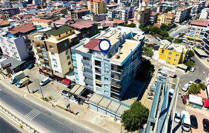 Kuşadası Merkezde Full Eşyalı Satılık Fırsat 1+1
