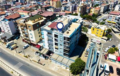 Kuşadası Merkezde Full Eşyalı Satılık Fırsat 1+1