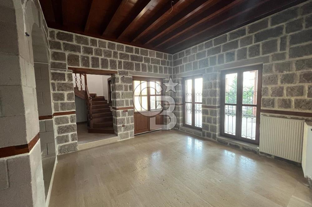Altındağ Hamamönü Satılık 4+1 Konak - Yatırım Fırsatı