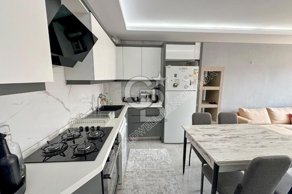 Kuşadası Merkezde Full Eşyalı Satılık Fırsat 1+1