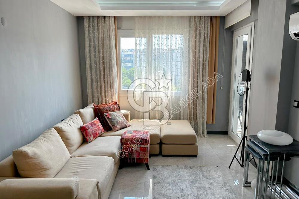 Kuşadası Merkezde Full Eşyalı Satılık Fırsat 1+1