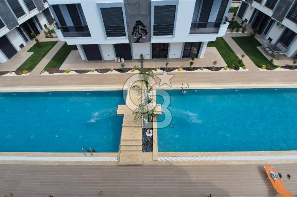 Lüks 2 havuzlu 3+1 Sıfır Villa