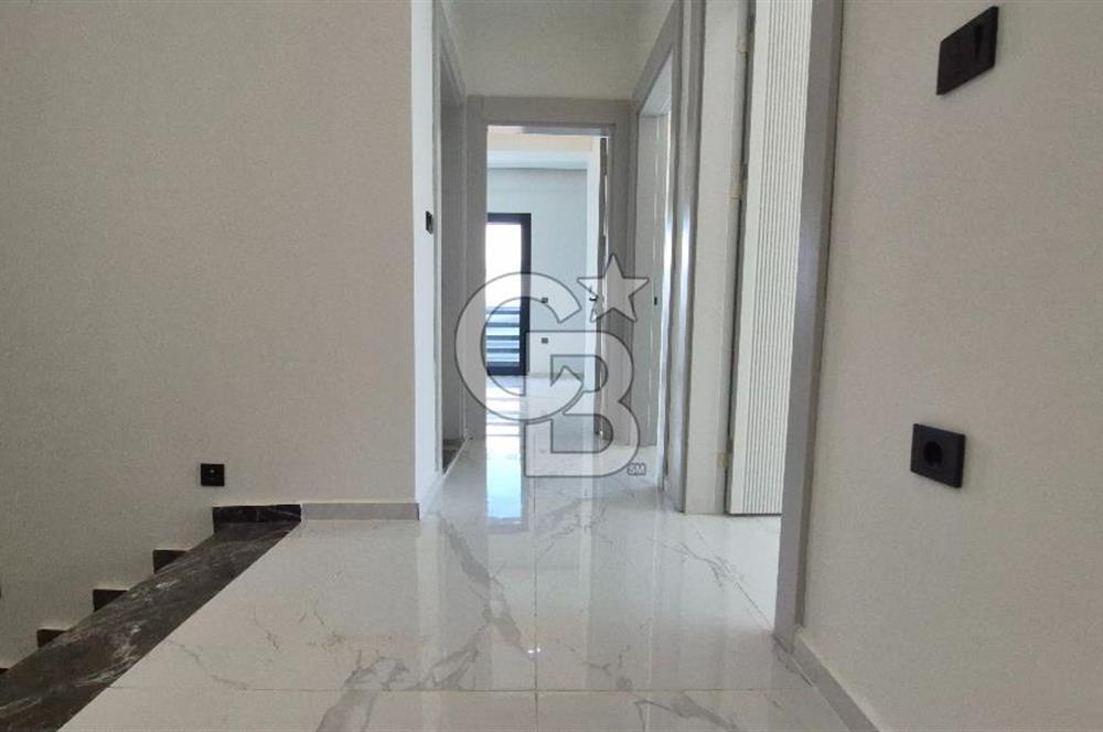 Lüks 2 havuzlu 3+1 Sıfır Villa