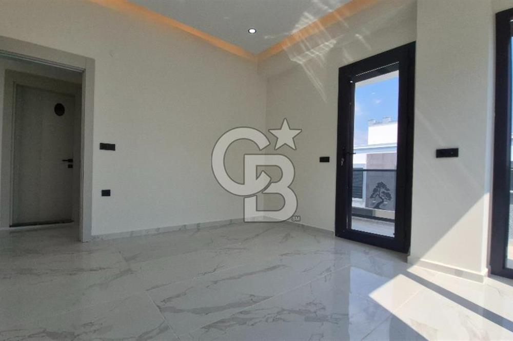 Lüks 2 havuzlu 3+1 Sıfır Villa